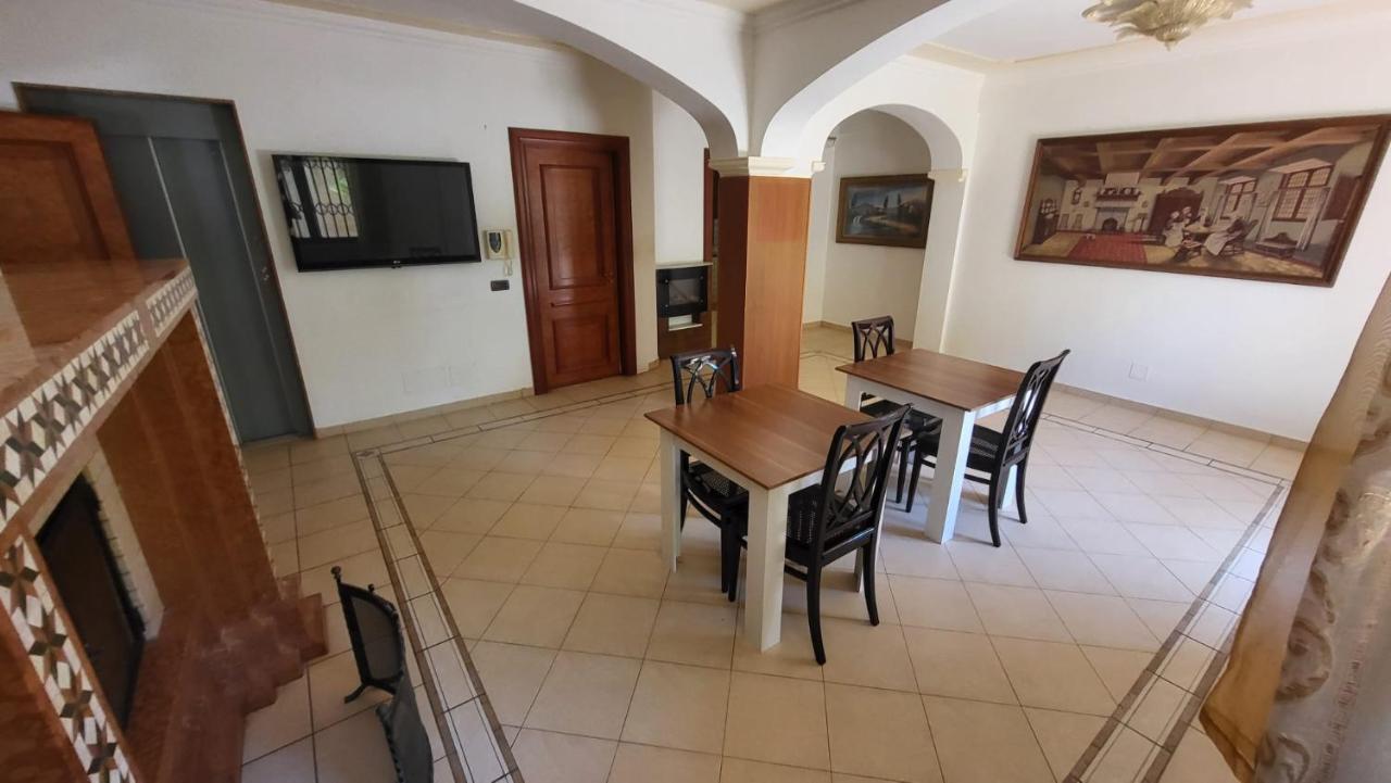 Villa Rosa Palermo Buitenkant foto