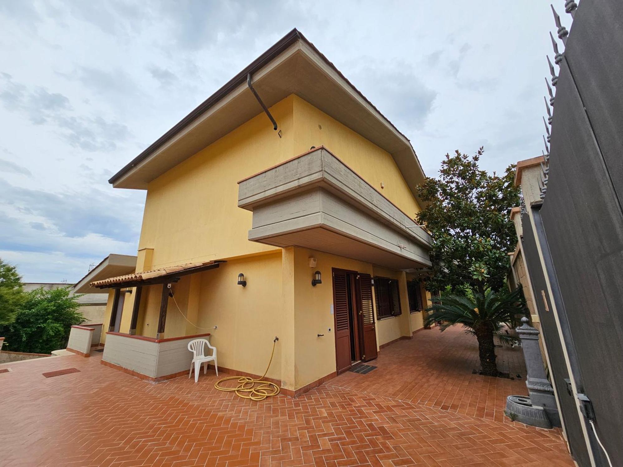 Villa Rosa Palermo Buitenkant foto